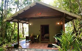 Gunnadoo Holiday Hut With Ocean Views And Jacuzzi
